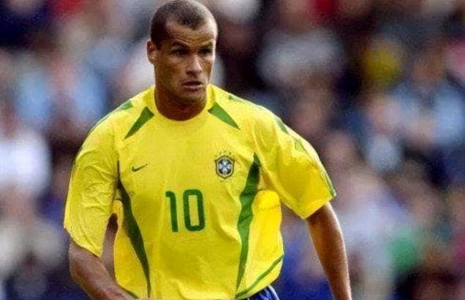 在去年的国 在去年的国